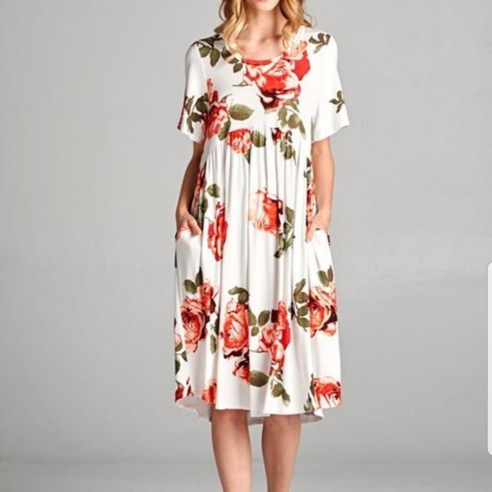 Boutique Floral Dress - Picture 2 of 2